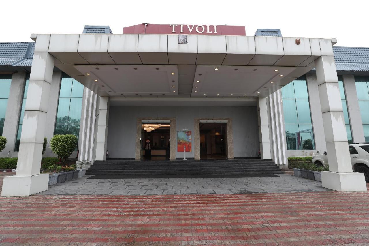 Tivoli Royal Palace Janauli 外观 照片
